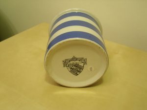 A TG Green Blue and White Cornishware Pepper Spice Caddie NO Lid