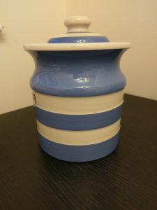 A Modern TG Green Blue and White Cornishware Sugar Storage Jar