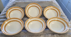 Rare TG Green BUTTERSCOTCH Cornishware Cereal Bowl, Judith Onions - feeandme.co.uk